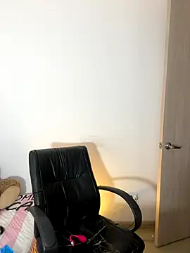 Alanna atm  online show from 11.19.25