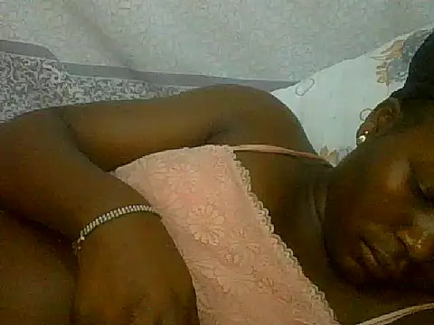 pretty nanah online show from 10.10.25