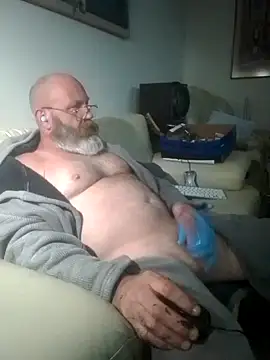 iambradz online show from 11.09.25