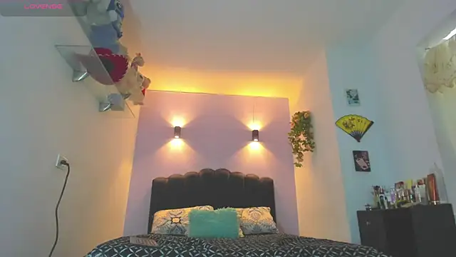 Sofia Clauss  online show from 06.30.26