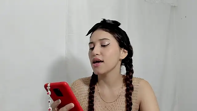 Snapshot of gabriela_duarte1 chatting on 01.05.25 gabriela duarte1 online show from 01.05.25