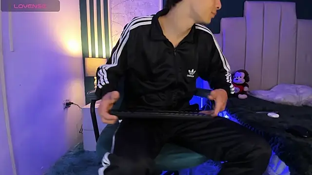 AlessandroDybala online show from 02.26.25