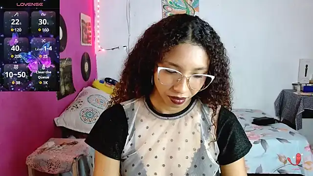 sensitive brunette online show from 02.18.25