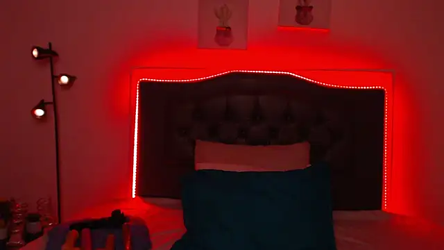 Snapshot of candy_lux_ chatting on 03.03.26 candy lux online show from 03.03.26