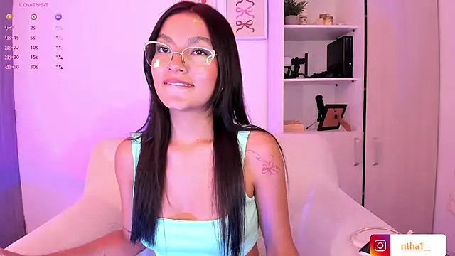 Snapshot of barbie_brunette3 chatting on 10.11.25 barbie brunette3 online show from 10.11.25