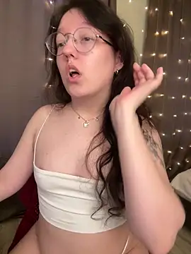 Snapshot of emigooflordXD chatting on 02.07.25 emigooflordXD online show from 02.07.25