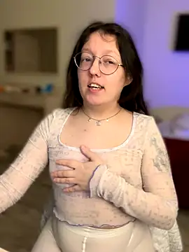 Snapshot of emigooflordXD chatting on 09.23.25 emigooflordXD online show from 09.23.25