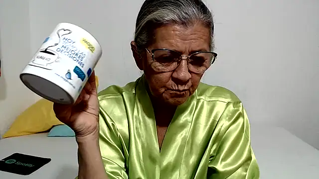 Snapshot of candy_mature_ chatting on 06.29.26 candy mature online show from 06.29.26