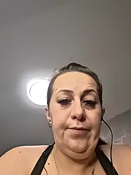 AvaLloyd online show from 02.15.26