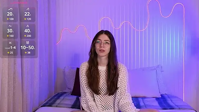 Ester Hill online show from 01.17.25