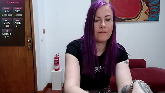 Snapshot of gennyrock chatting on 03.06.25 gennyrock online show from 03.06.25