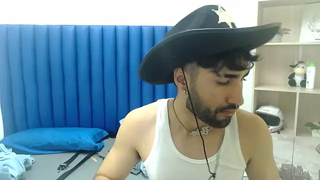 MilanZaire online show from 09.13.25