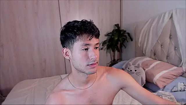 dimitri targaryen online show from 09.18.25