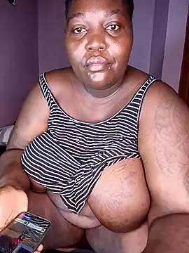 Snapshot of African_Bigass chatting on 07.12.26 African Bigass online show from 07.12.26