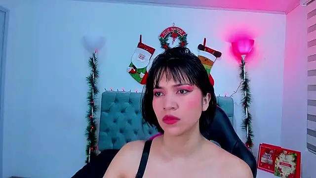 lina bedoya  online show from 12.21.24