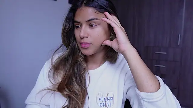 SaraParisi online show from 03.07.26