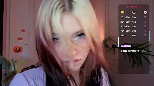 arielabradberry online show from 11.02.25