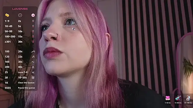 Snapshot of arielabradberry chatting on 07.03.26 arielabradberry online show from 07.03.26