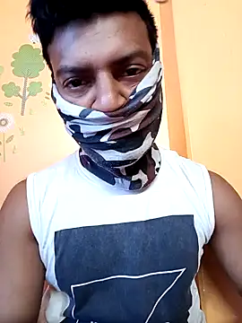 model yesx online show from 02.22.25