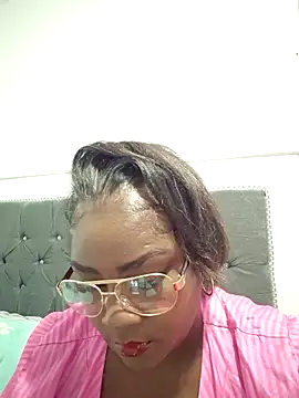 kaorysquirt online show from 10.15.25