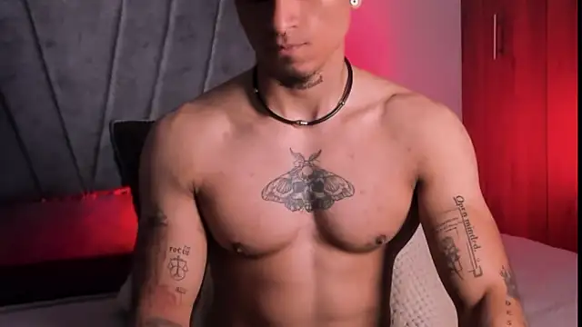 Thomas Fit1 online show from 10.04.25