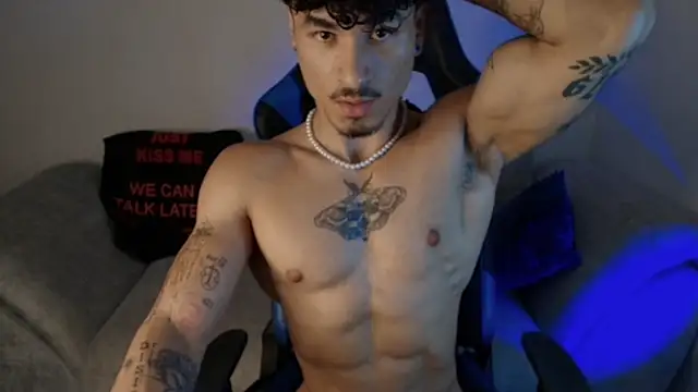 Thomas Fit1 online show from 07.10.26