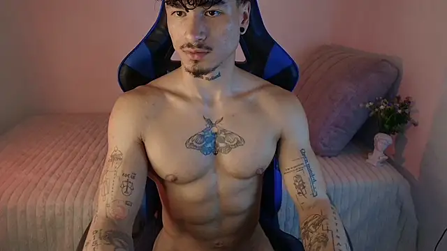 Thomas Fit1 online show from 08.06.26