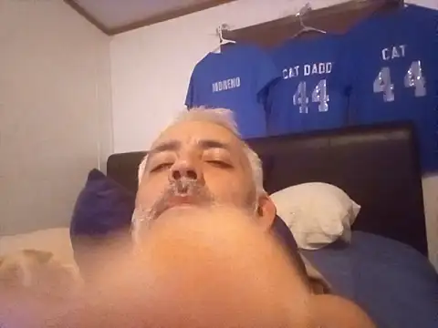 Xoc8  online show from 02.23.25