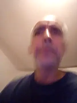 Xoc8  online show from 03.03.25