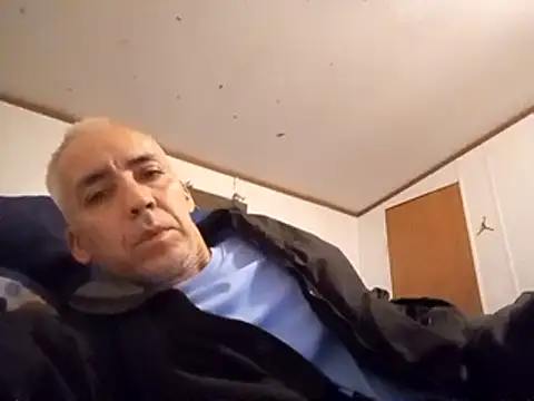 Xoc8  online show from 03.07.25