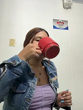 AnthonelaDuque online show from 02.26.26