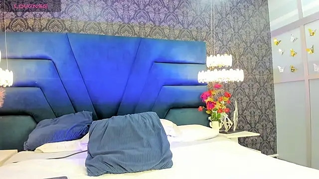 AnthonelaDuque online show from 03.12.26