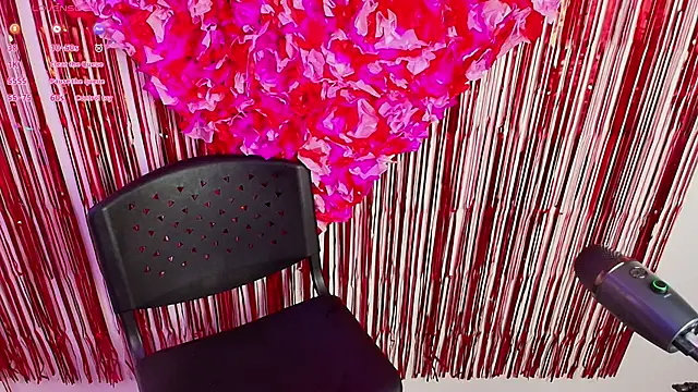 anahi maite online show from 02.14.25