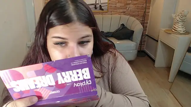 skeler lovd b  online show from 09.17.25