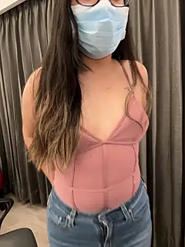 jAsMinE678 online show from 05.19.26