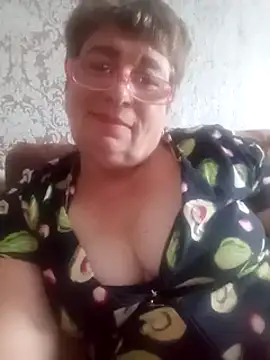 Lee Nell online show from 01.05.25