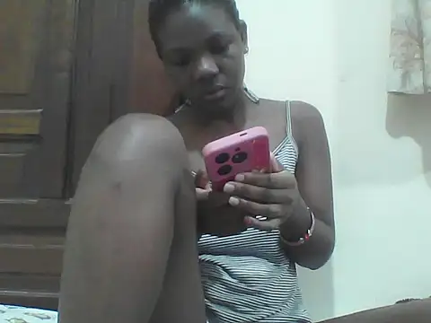 Ebony Sweetcandy online show from 04.21.26