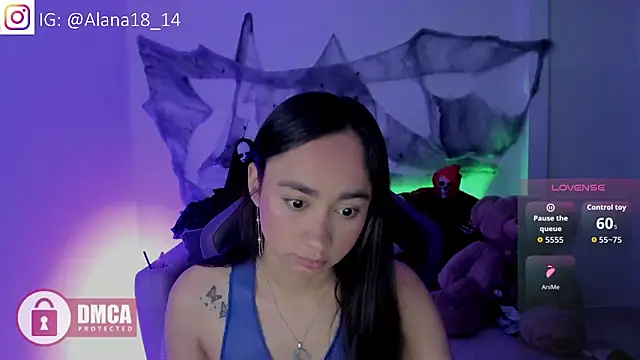 Snapshot of Alana_Pherson chatting on 10.22.25 Alana Pherson online show from 10.22.25