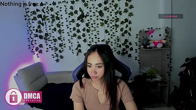 Alana Pherson online show from 05.03.26