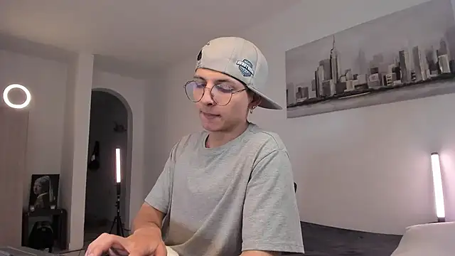 a lejandro 0 8 online show from 03.19.25