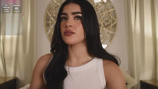 Snapshot of Antonellaparis_ chatting on 02.17.26 Antonellaparis online show from 02.17.26