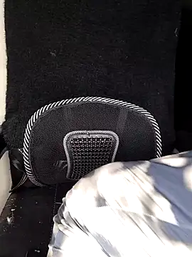 Leeeezzzz roy online show from 09.28.25