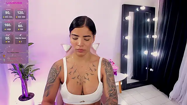 EmmaRusellx online show from 02.27.25