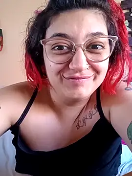 Snapshot of ConeNella chatting on 12.10.24 ConeNella online show from 12.10.24