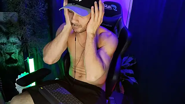 sexyboycolombi4 online show from 03.14.25