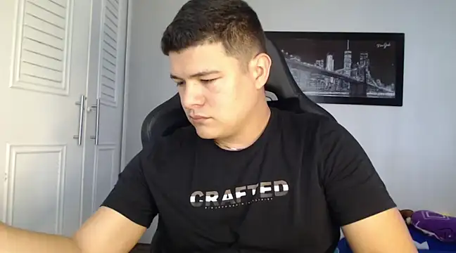 Plug Control online show from 02.08.25