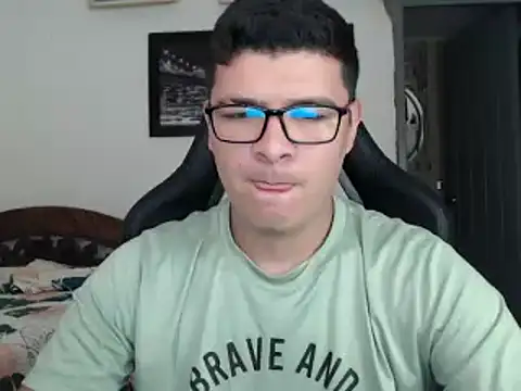 Plug Control online show from 03.17.25