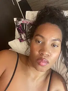 Carolinarossees online show from 09.30.25