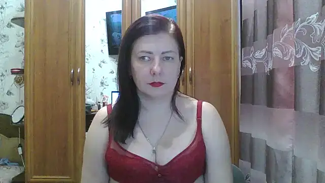 SophieNightAh online show from 12.22.24