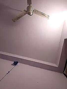 Snapshot of HangdogBeggary chatting on 02.12.25 HangdogBeggary online show from 02.12.25